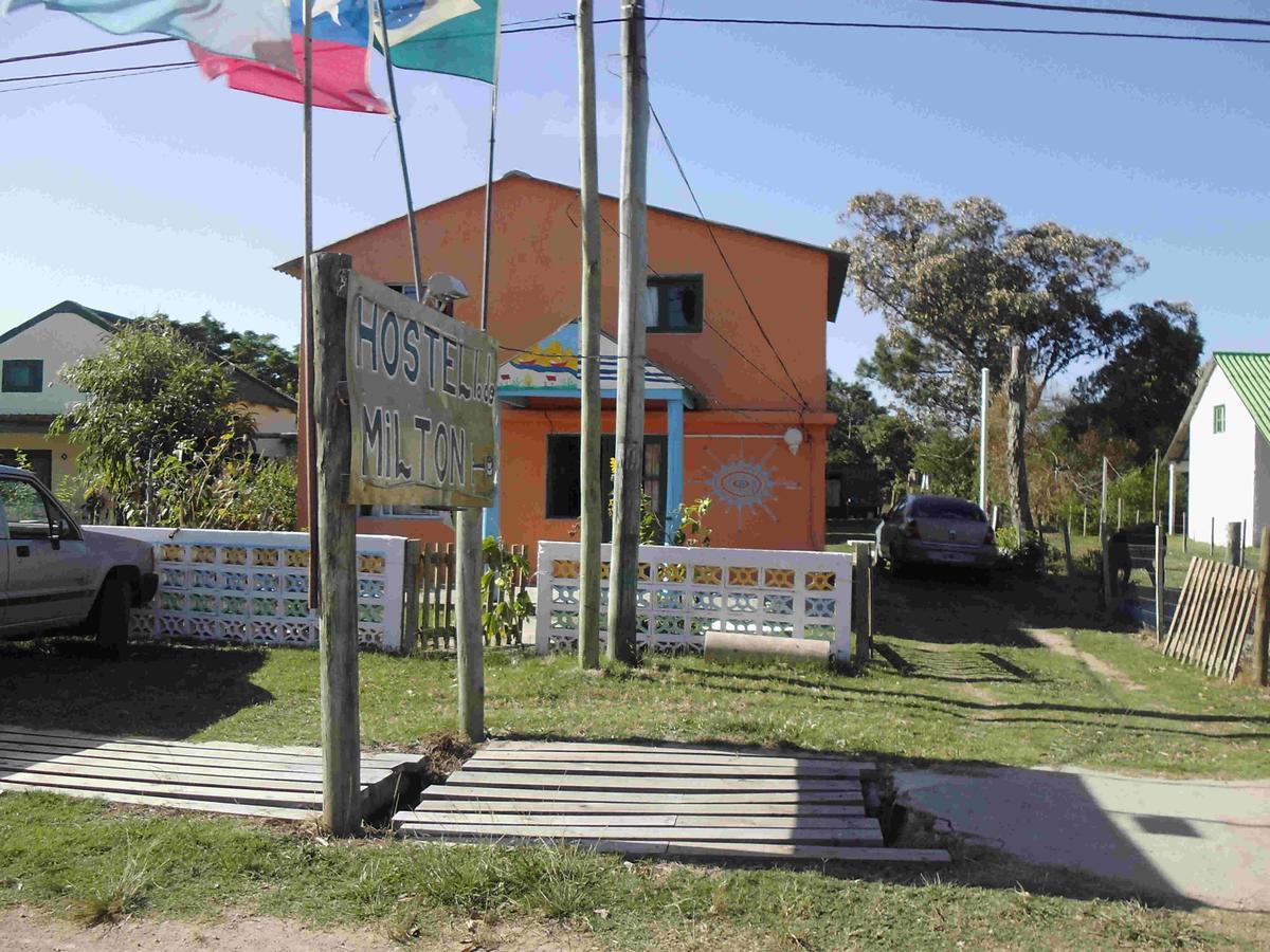 Hostel Lo de Milton Barra de Valizas Esterno foto
