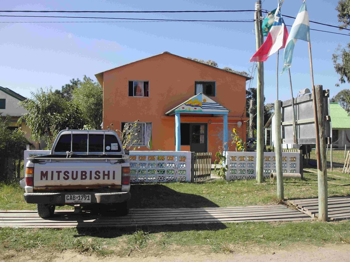 Hostel Lo de Milton Barra de Valizas Esterno foto