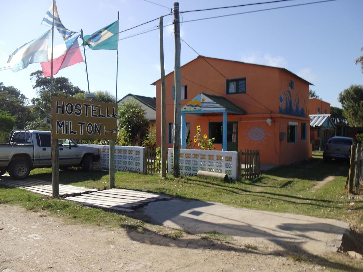 Hostel Lo de Milton Barra de Valizas Esterno foto